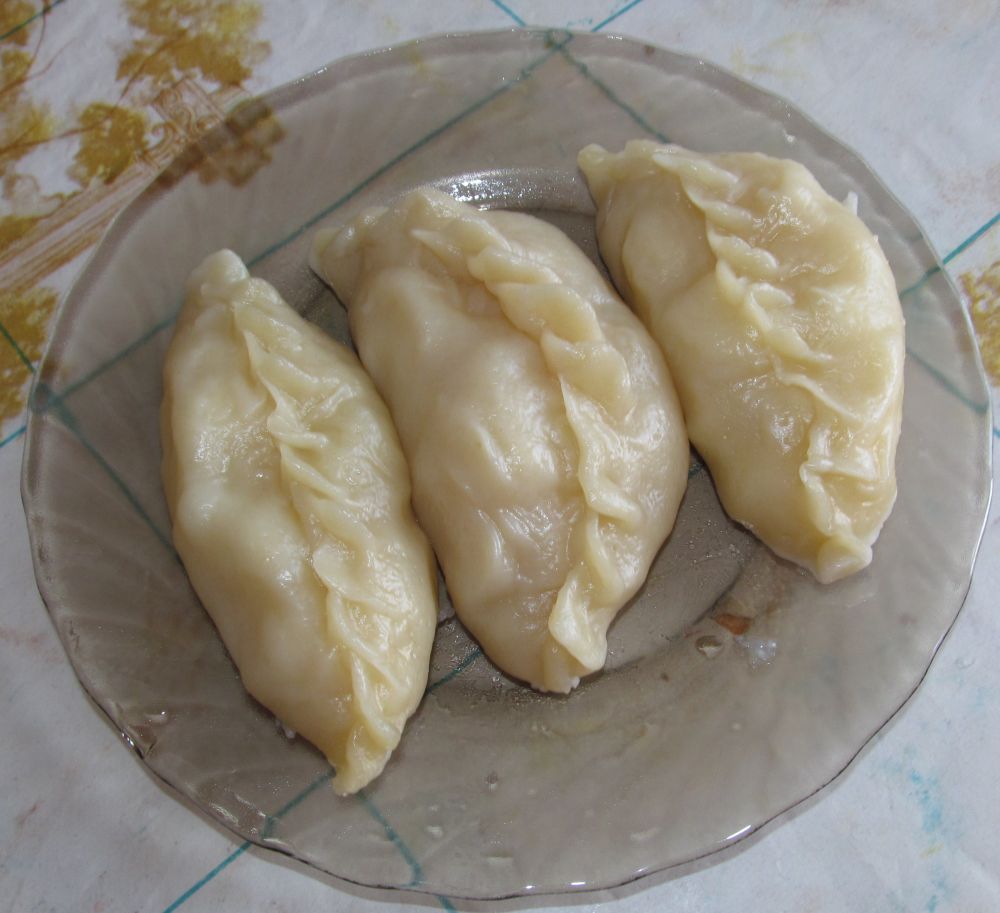 Паровые вареники с сырой картошкой